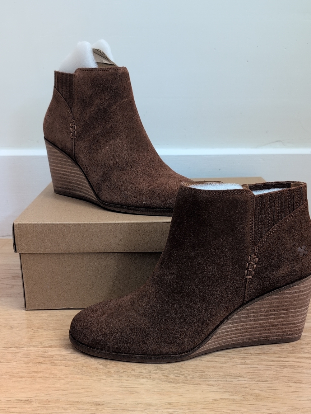 NIB Lucky Brand Zorla Roasted Oiled Suede Wedge Ankle Bootie Size 8M
